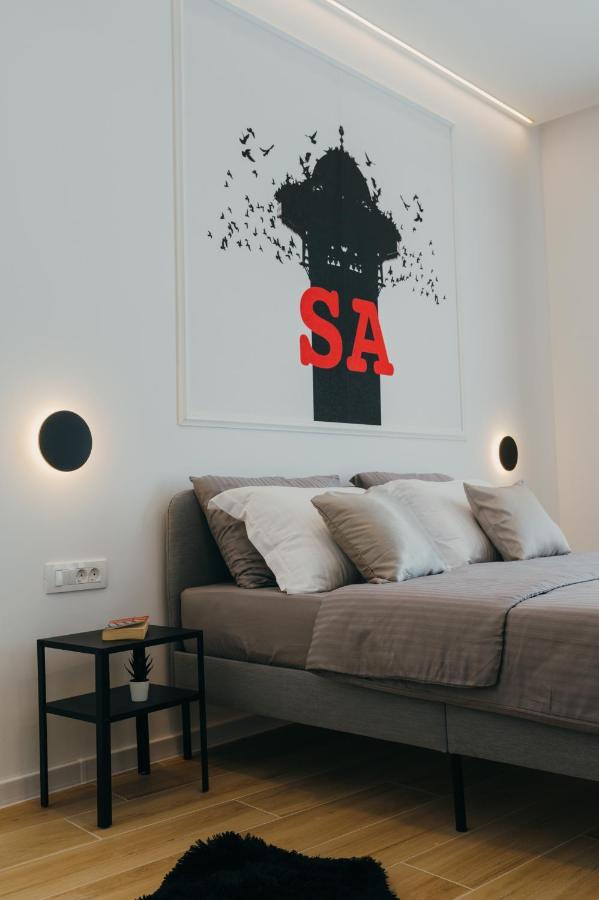Poppy Downtown Suites Sarajevo Exterior photo