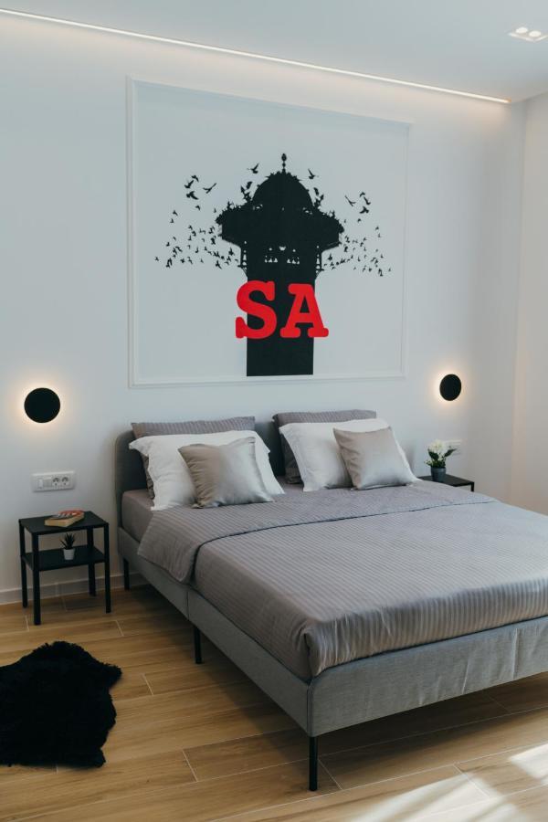 Poppy Downtown Suites Sarajevo Exterior photo