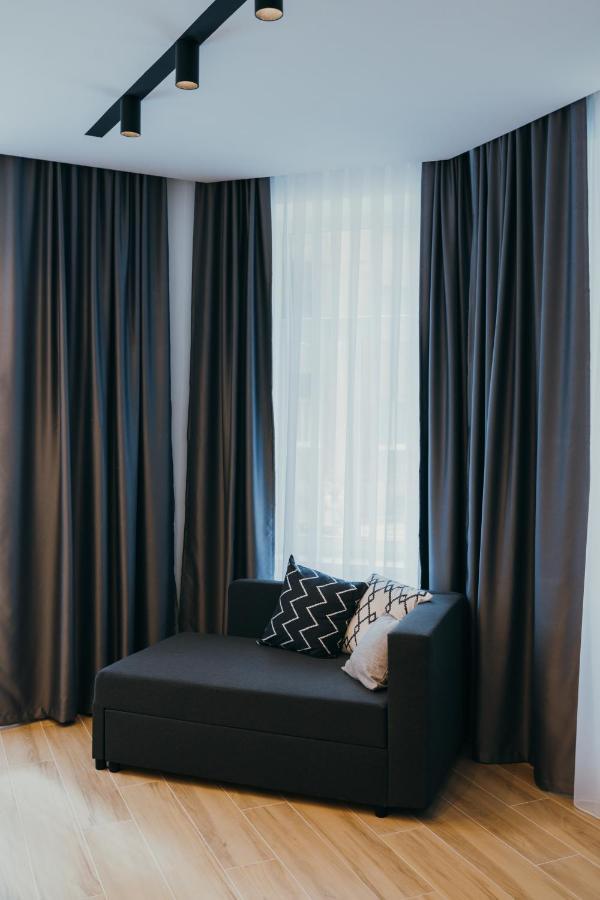 Poppy Downtown Suites Sarajevo Exterior photo